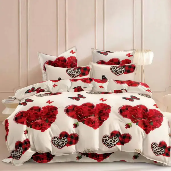 Lenjerie pat dublu bumbac satinat - 3 Bucati 219 Lei - Crem Rosu inimioare