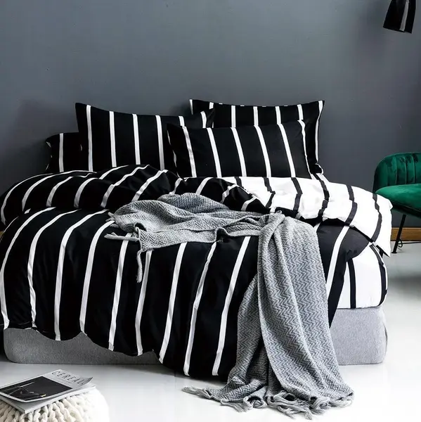 Lenjerie pat dublu, bumbac satinat, cearsaf clasic, 4 piese, Negru, dungi