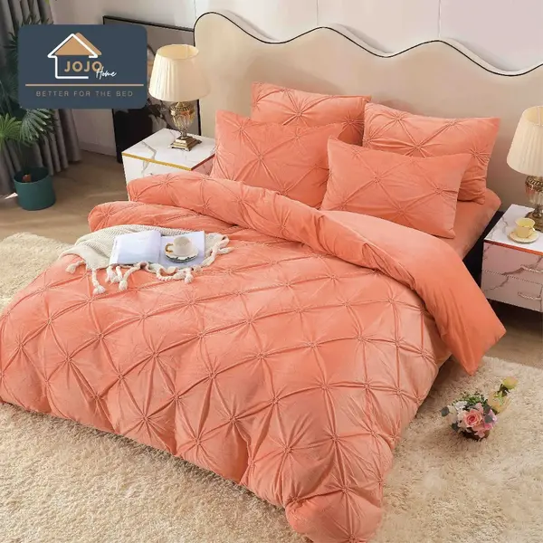 Lenjerie pat dublu, Catifea Deluxe, cu pliuri brodate, 4 piese, Jojo Home, Somon