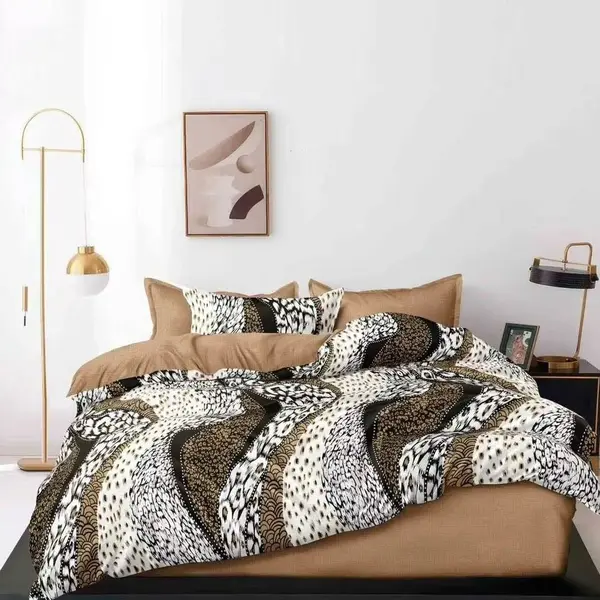 Lenjerie pat dublu cu Elastic - 3 Bucati 219 Lei - - 3 Bucati 219 Lei - Bej Maro animal print