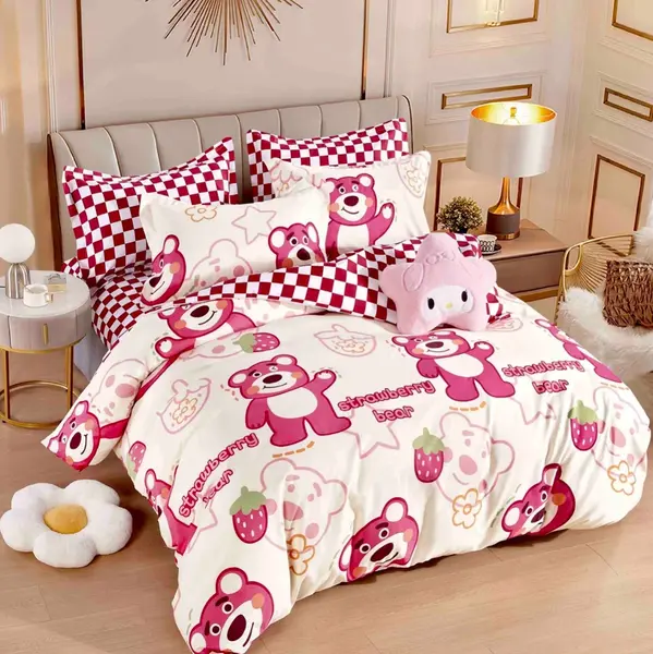 Lenjerie pat dublu, FINET, 6 piese, cu ELASTIC, Jojo Home, Crem-Rosu, ursuleti, capsune