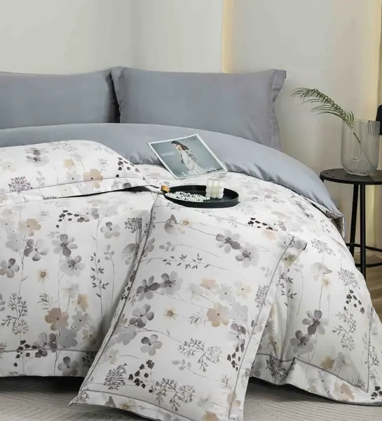 Lenjerie pat dublu, FINET DeLuxe, 6 piese, cu ELASTIC, Jojo Home, Cutie Eleganta, Gri, Flori