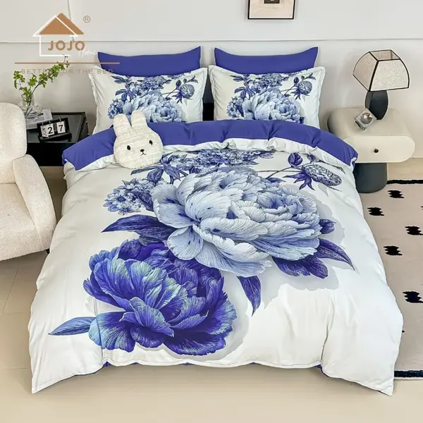 Lenjerie pat dublu, FINET, Imprimeu Digital 5D - Identic cu poza, Cu ELASTIC, 6 piese, Jojo Home, Alb, Bleu, Bujori