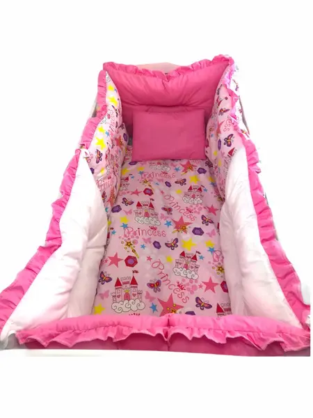 Lenjerie patut 140x70 cm cu 6 aparatori pufoase, cearsaf si paturica Castelul Printesei
