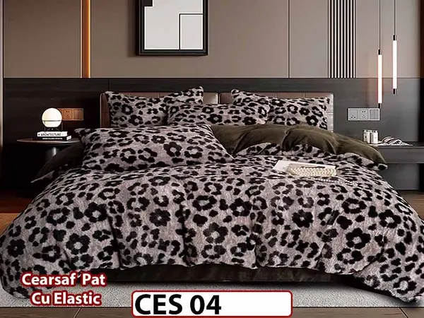 Lenjerie pentru pat dublu pufoasa din Blanita artificiala Tip Iepure din 6 piese - CES 04