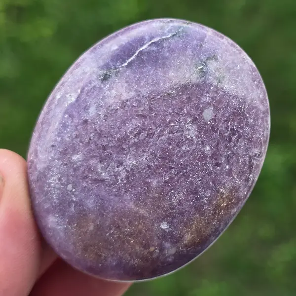 Lepidolit palmstone m10