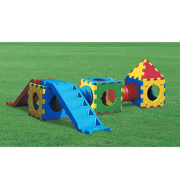 Loc de joaca cubic E Loc de joaca cubic E