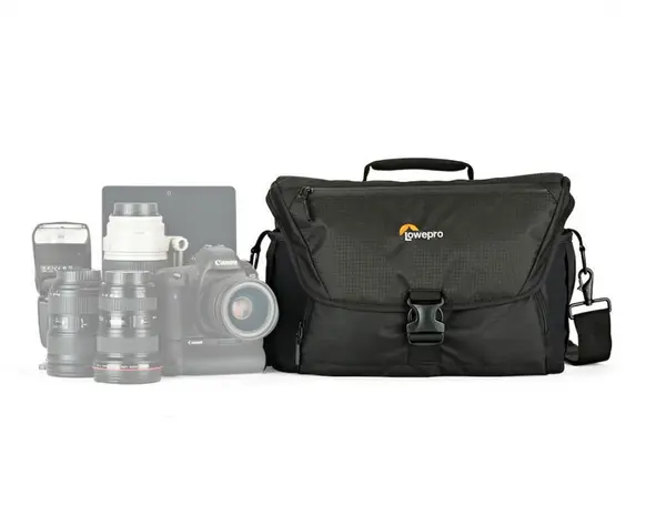 Lowepro Nova 200 AW II geanta foto