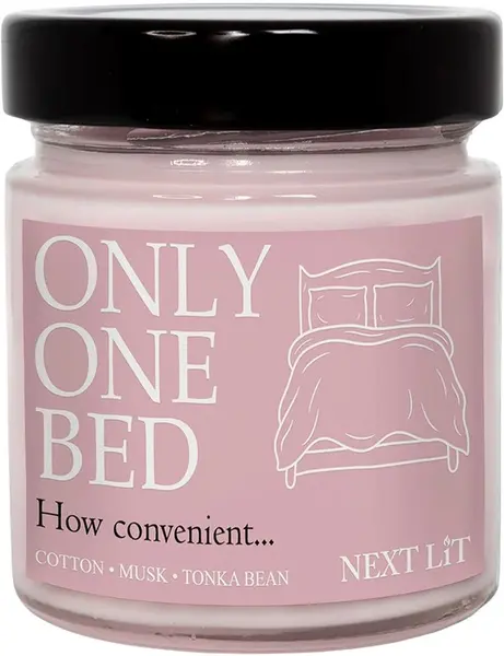 Lumânare parfumată Next Lit Burning Tropes - Only One Bed, 180 g