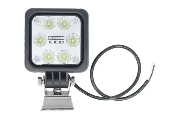 Lumina lucru (LED, 12 24V, 30W, 3000lm, numar elemente LED: 6, inaltime: 100mm, latime: 100mm, adancime: 76mm, lungime cablu: 0,5m, prindere omega; unghi de distributie a luminii 50 grade)