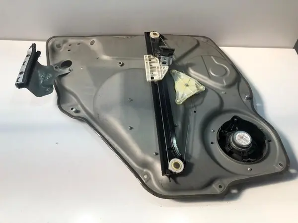 Macara geam cu boxa si modul dreapta spate a1697301479 Mercedes A-Class (2004-2012) [W169]