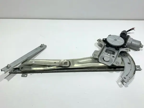 Macara geam electric cu motoras dreapta fata Peugeot 4007(2007-2009)