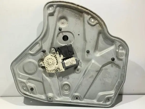 Macara geam electric cu motoras stanga spate 5K0959795 Skoda Octavia 2 facelift (2008-2013)