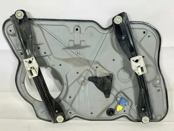 Macara geam electric dreapta fata 1Z1837656P Skoda Octavia 2 facelift (2008-2013)