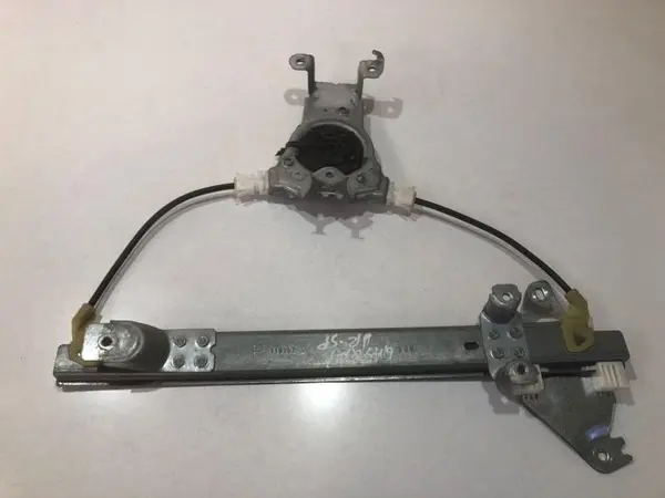 Macara geam electric dreapta spate Nissan Qashqai facelift (2010-2013) [J10]