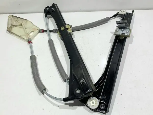 Macara geam electric stanga fata 6R4837461N Volkswagen Polo 5 facelift (2014-2017)
