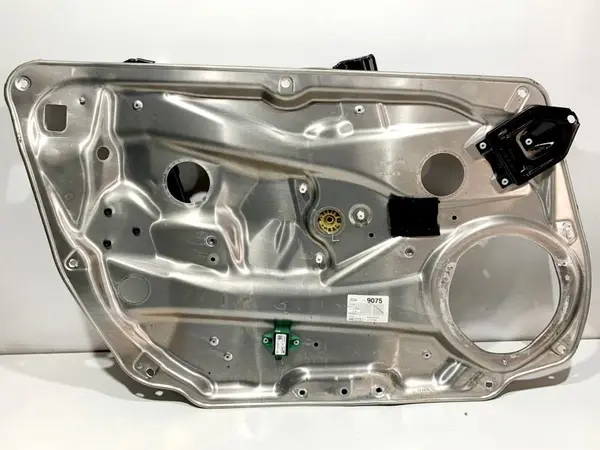 Macara geam electric stanga fata A2048204102 Mercedes C-Class (2007-2010) [W204]