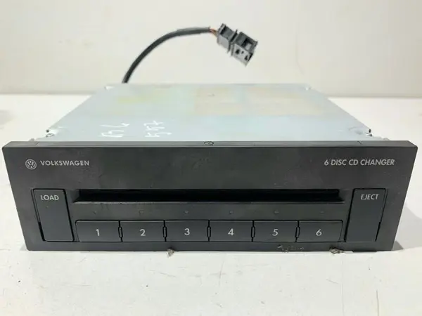 Magazie cd 3C0035110A Volkswagen Passat B6 3C (2005-2010)