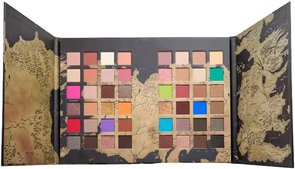 Makeup Revolution Game of Thrones - Paletă de farduri Westeros Map, 48 culori