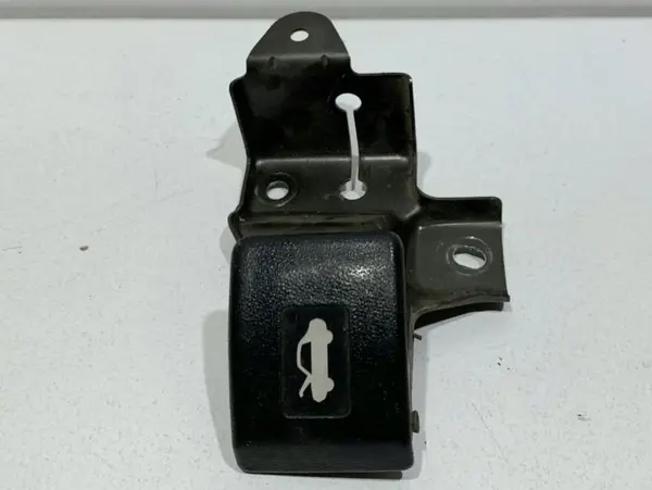 Maner deschidere capota Nissan X-Trail (2001-2007)