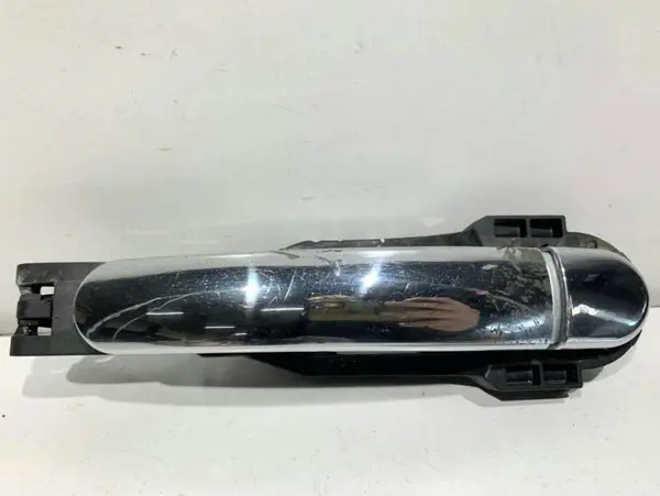 Maner usa dreapta fata culoare argintie - lx7w Seat Leon 2 facelift (2009-2012)
