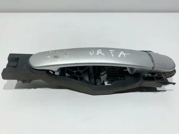 Maner usa dreapta fata culoare reflex silver la7w Skoda Octavia 2 facelift (2008-2013)