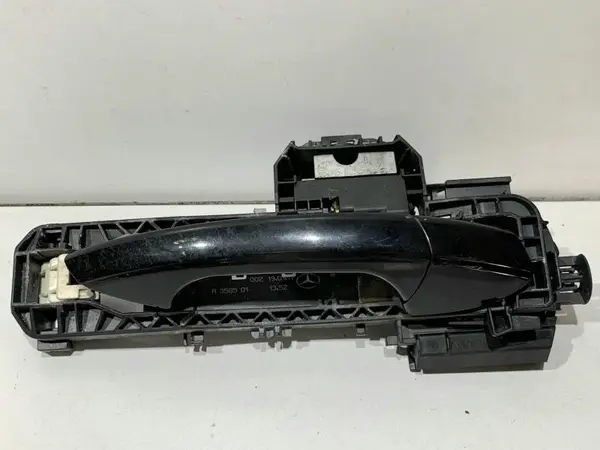 Maner usa dreapta spate Mercedes C-Class (2007-2010) [W204]