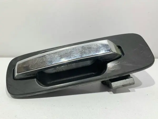 Maner usa dreapta spate Nissan X-Trail (2001-2007)