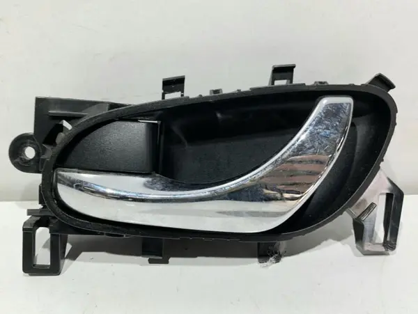 Maner usa interior stanga fata Nissan X-Trail 3 (2014-2017) [T32]
