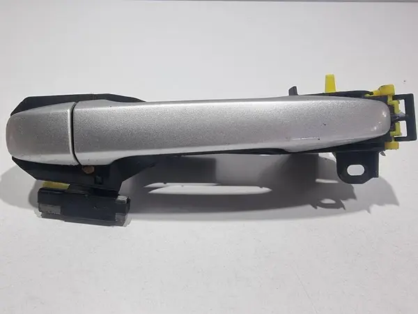 Maner usa stanga spate Toyota Avensis facelift (2012-2015) [T27]