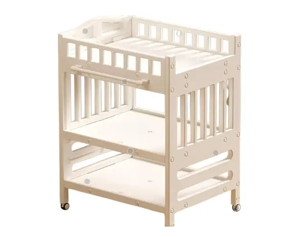 Masa de infasat pentru bebelusi Nichiduta Deluxe White, cu Salteluta si Lavoar incluse, suporturi laterale de depozitare, design multifuncional, inaltime reglabila, 4 roti pivotante 360
