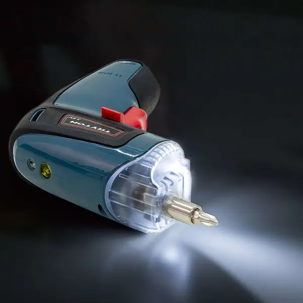 Mașină de înșurubat compactă cu acumulator Li-Ion 3.6V, 1.3Ah, încărcare USB, TRYTON TUSB36