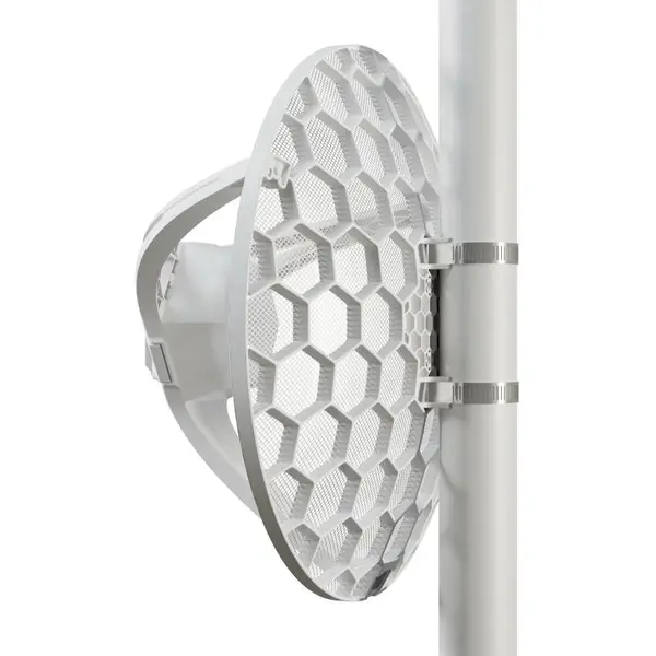 MikroTik Router LTE MikroTik LHGGM&EG18-EA, LTE Cat 18, Gigabit Ethernet, 17 dBi