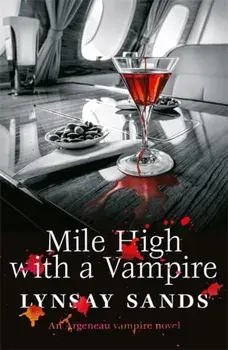Mile High With a Vampire. Book Thirty-Three, Paperback/Lynsay Sands