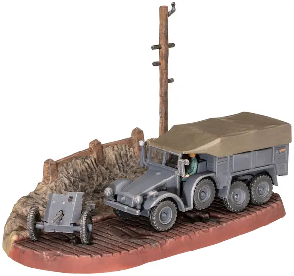 Model asamblabil Revell Militar: Camioane - Krupp Protze Kfz 69 cu 3.7cm Pak, 61 piese