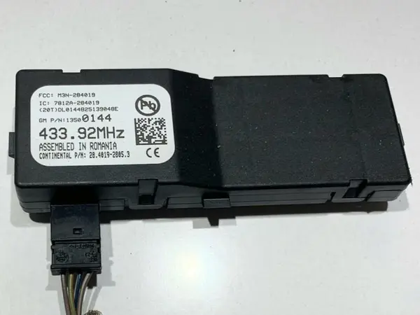 Modul / amplificator antena 13500144 Opel Astra J Facelift (2012-2018)