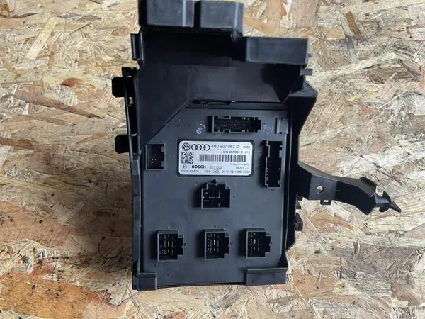 Modul confort bcm 4h0907063d Audi A8 (2009-2017) [4H] D4 4.2 tdi