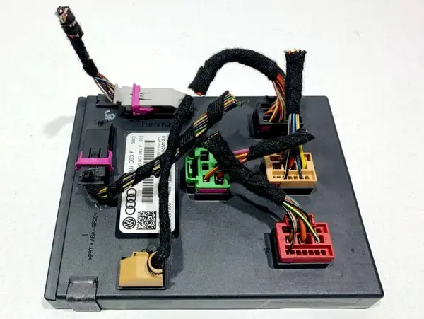 Modul confort bcm 4H0907063F Audi A8 (2009-2017) [4H] D4 3.0 tdi CDUC