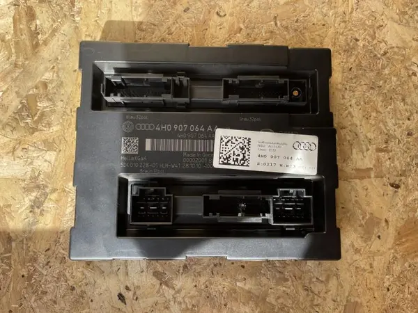 Modul confort bcm 4h0907064aa Audi A8 (2009-2017) [4H] D4