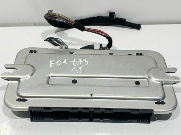 Modul control lumini frm 9203815 BMW Seria 5 (2010-2017) [F10] 4.4 benzina N63B44