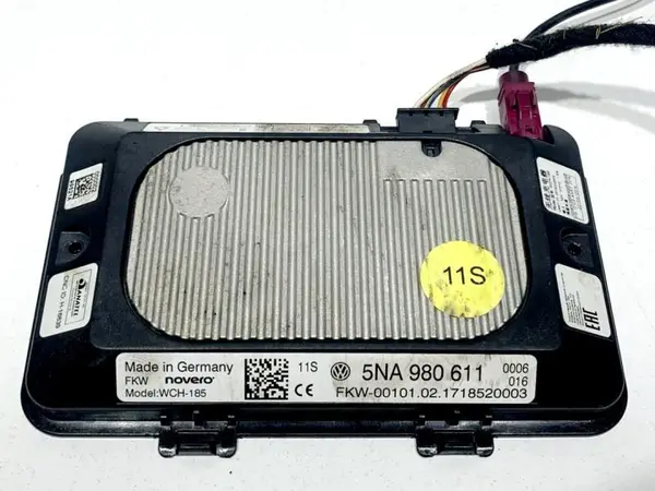 Modul incarcare wifi 5NA980611 Skoda Octavia 4 (2019-2024)