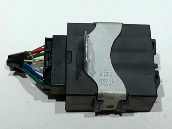 Modul / releu stergator 85940-05060 Toyota Avensis (2009-2012) [T27]
