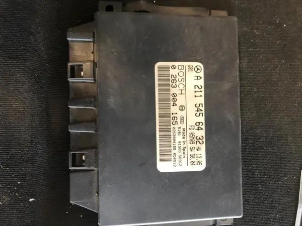 Modul senzor parcare a2115453832 Mercedes E-Class (2009->) [W212]