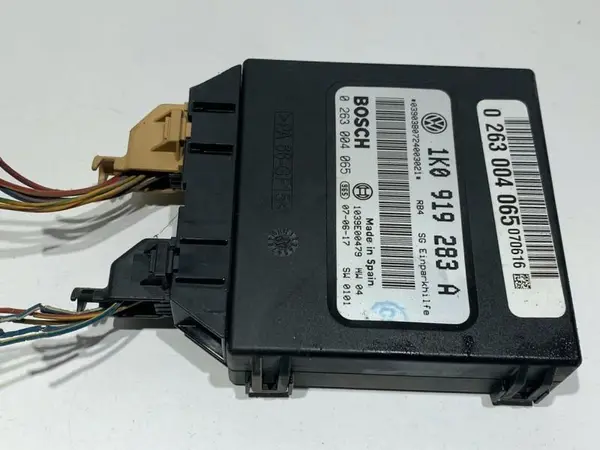 Modul senzori parcare 1K0919283A Volkswagen Jetta 5 (2005-2010)