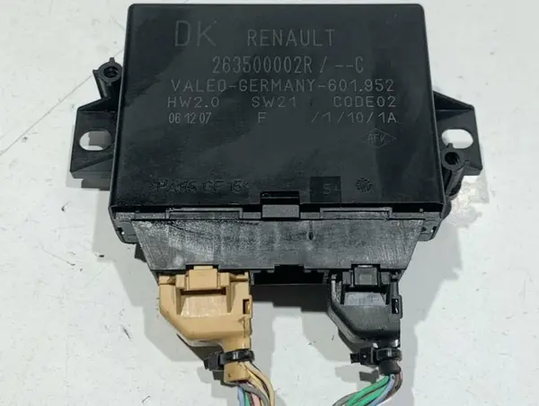 Modul senzori parcare 263500002R Renault Laguna 3 facelift (2010-2013)