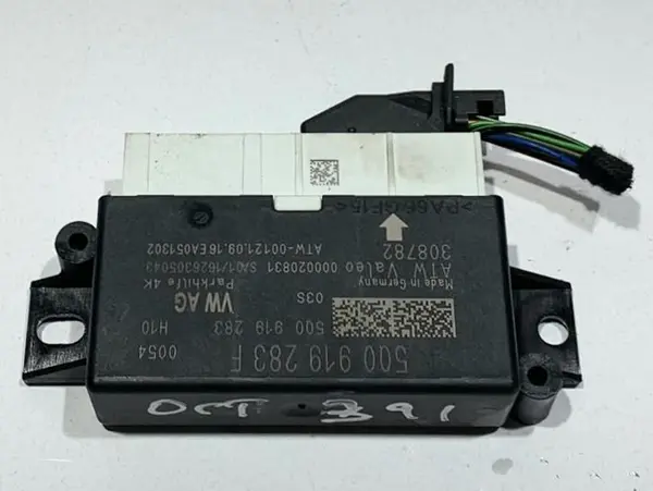 Modul senzori parcare 5Q0919283F Skoda Octavia 3 facelift (2017-2019)