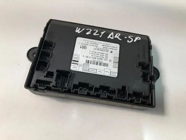 Modul usa dreapta spate a2218201785 Mercedes S-Class (2005-2009) [W221]