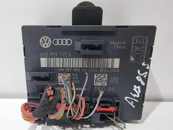 Modul usa stanga / dreapta spate 8K0959795A Audi A4 Allroad (2009-2011) [8KH, B8]