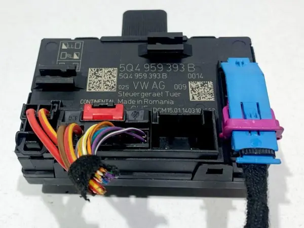Modul usa stanga fata 5Q4959393B Skoda Octavia 3 facelift (2017-2019)