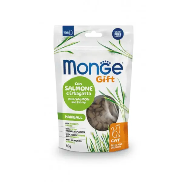 MONGE Gift Hairball Filled & Crunchy, Somon și Catnip, punguță recompense funcționale fără cereale pisici, limitarea ghemurilor de blană, 60g
